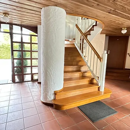 Апартаменты Neue Sonnige Ferienwohnung, Eigener Whirlpool, Nur 10 Min Zu Fuss Von Legoland Entfernt,80 M2 Stillvolle Nr 7 , Wunderschoener Garten Mit Terrasse, Fuer Den Ersten Fruehstueck Gefuellter Kuehlschrank,my Luxury *