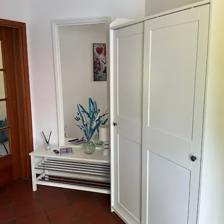 Neue Sonnige Ferienwohnung, Eigener Whirlpool, Nur 10 Min Zu Fuss Von Legoland Entfernt,80 M2 Stillvolle Nr 7 , Wunderschoener Garten Mit Terrasse, Fuer Den Ersten Fruehstueck Gefuellter Kuehlschrank,my Luxury *